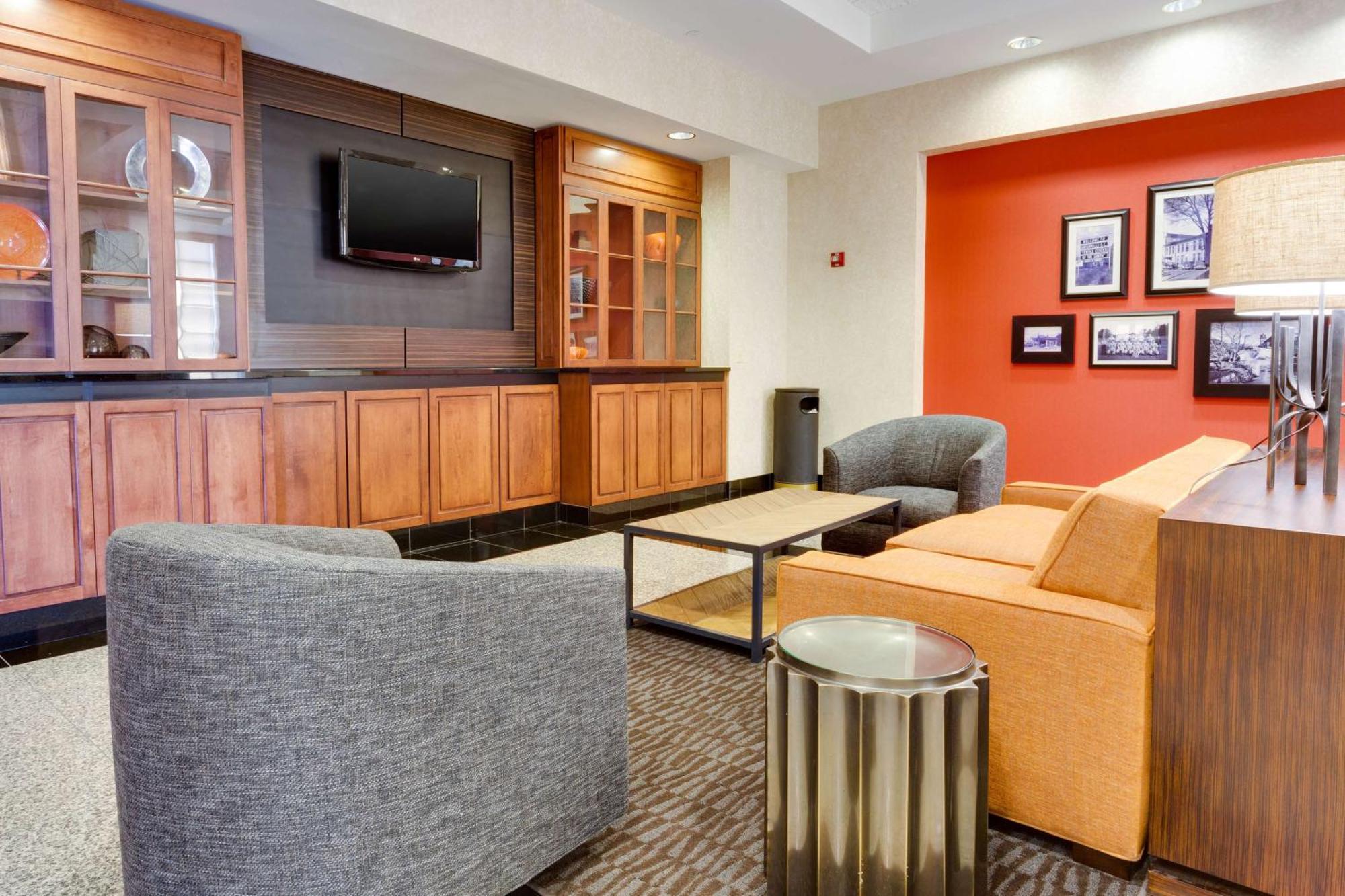 Drury Inn & Suites กรีนวิลล์ ภายนอก รูปภาพ