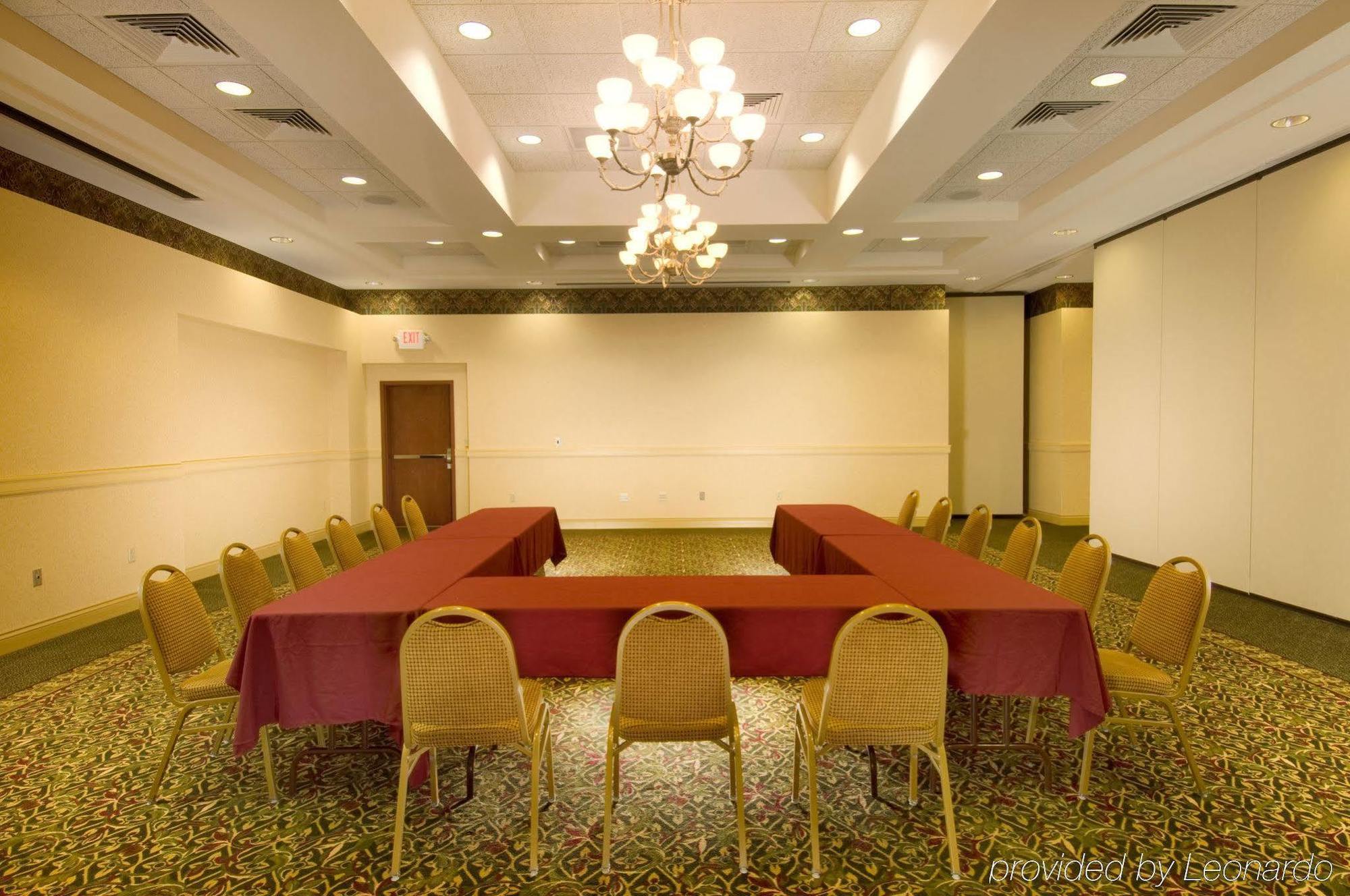 Drury Inn & Suites กรีนวิลล์ ภายนอก รูปภาพ
